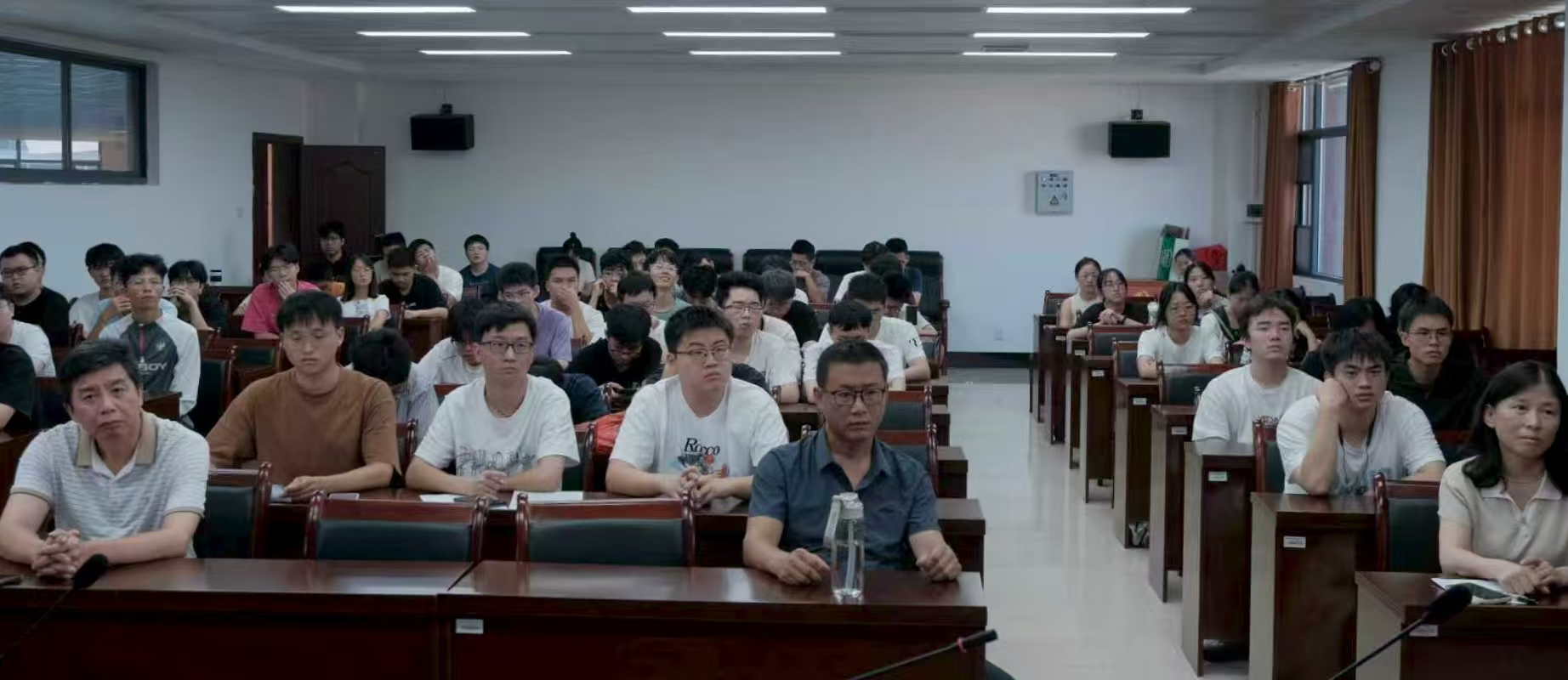 f5f95be5cdb047a794bf059d9a0ec9cd.png